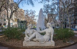 Barcelona Statue Fountain europe