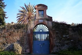 arched gate in Italy