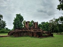 ntural stone castle