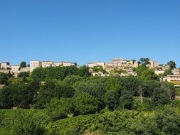 ménerbes village community