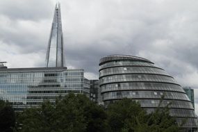 tallest glass building in London