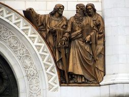 bronze statues on holy savior cathedral in moscow