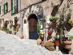 house entrance in Valldemossa, Mallorca