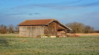 farm barn in countryside