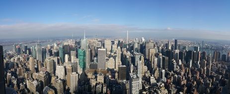 scenic Manhattan skyscraper