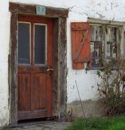facade of an old country house