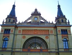facade of a train station in hungary