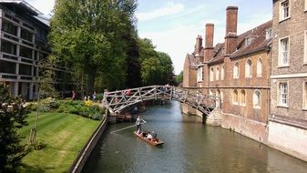 mathematical bridge in idyll cityscape, uk, england, Cambridge