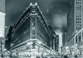 34th street at night in new york
