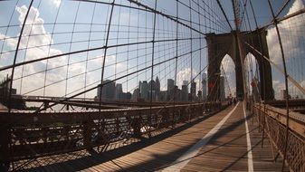 road to brooklyn bridge