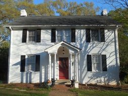 entrance to white house