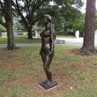 statue of a woman in the Park