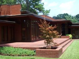 house created by frank lloyd wright