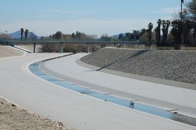 river between concrete banks in los angeles