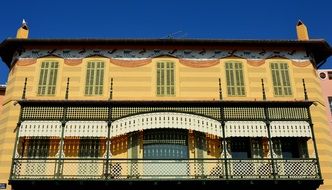 Mediterranean house in the port of Cassis