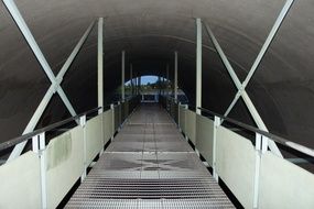 impeccably beautiful Tunnel Bridge