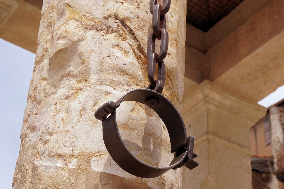 old iron shuckles in Verona