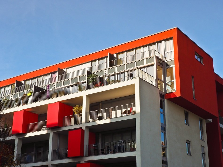 red modern building DÃ¼sseldorf