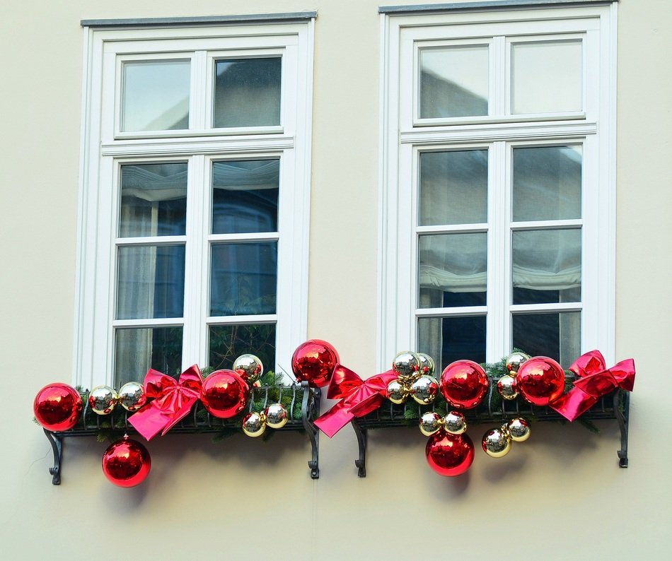 Christmas decorations on the windows