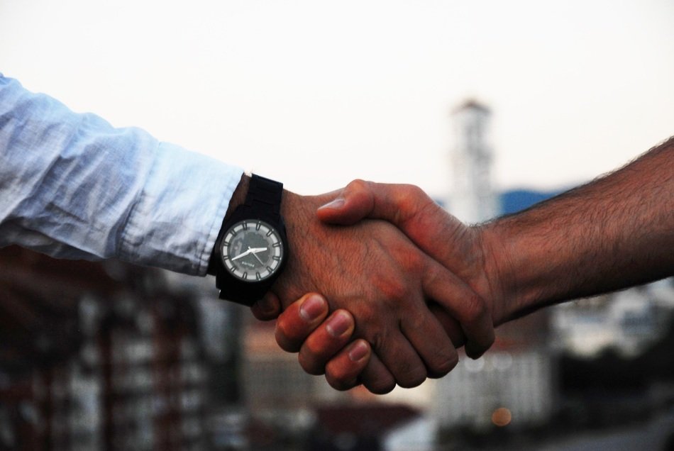 Handshake for contract