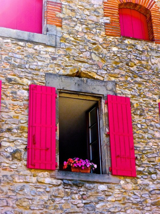 Window Red Stone