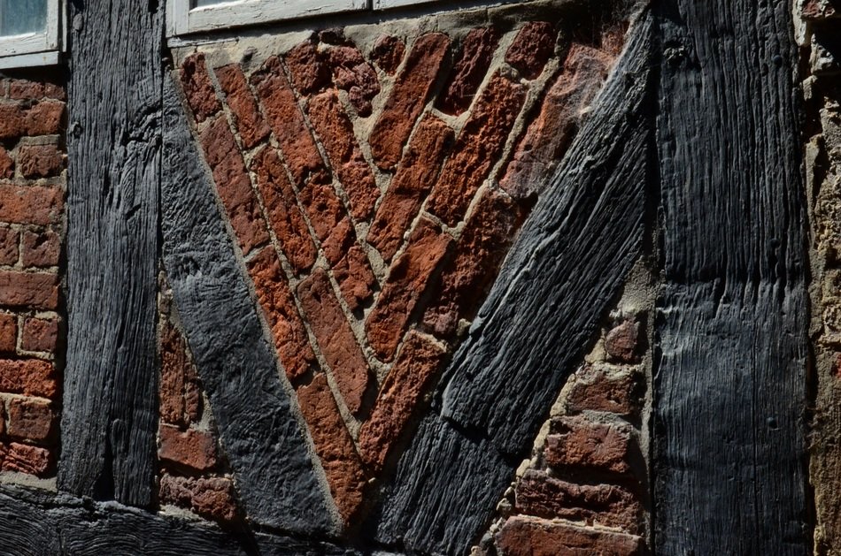 Picture of stone and brick building