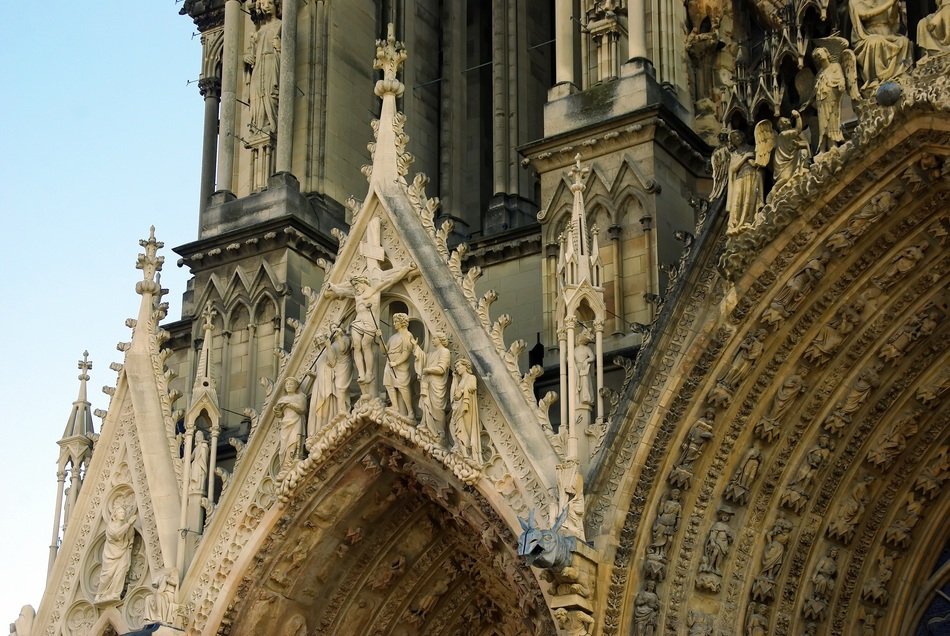 Cruxifixion on facade of gothic Cathedral, france, Reims