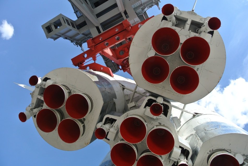 steam emission turbine space rocket