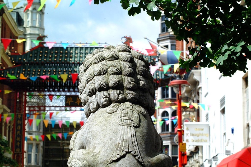sculpture in china town in london