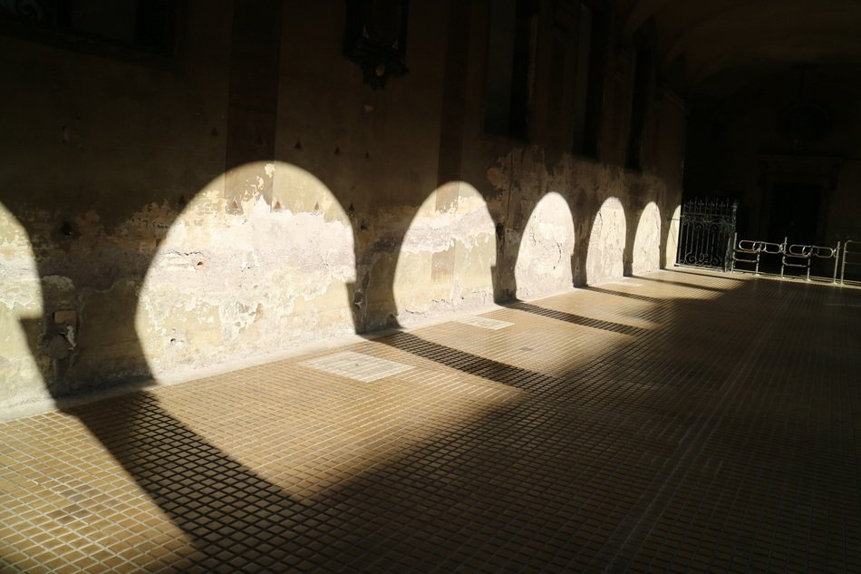 shadows of the arches in the great hall