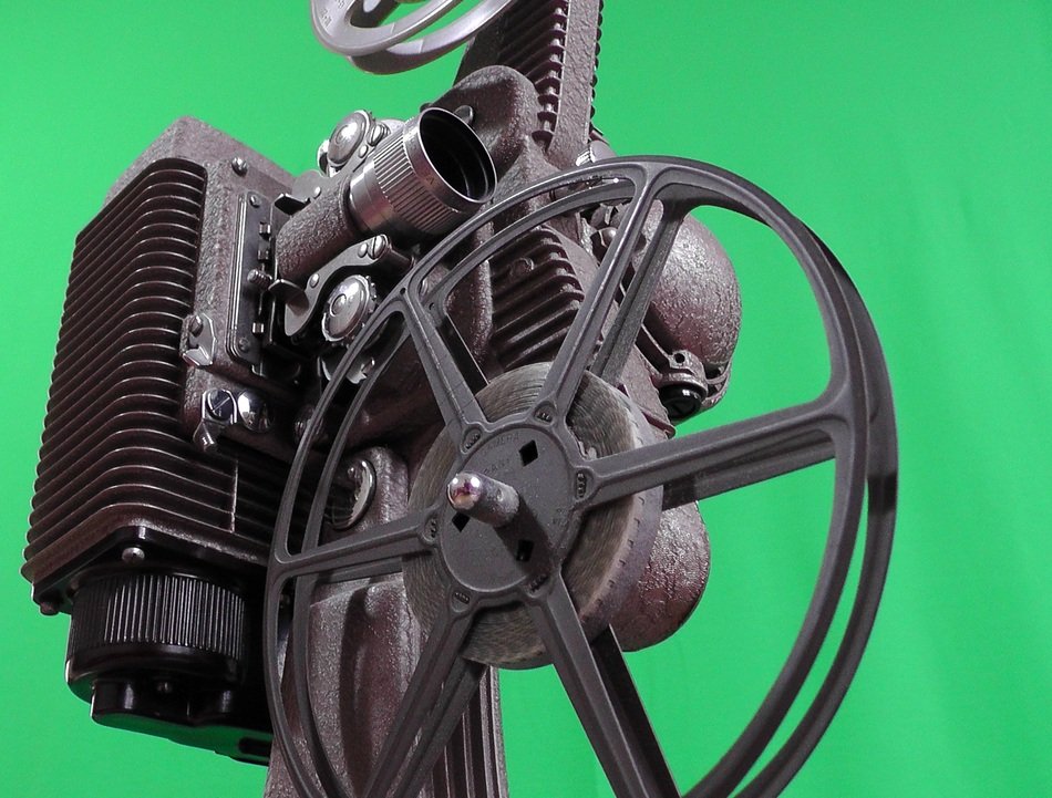 old Ñinema projector