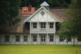 Swiss House Truss castle park