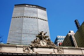 Met Life Building