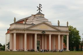 church with columns