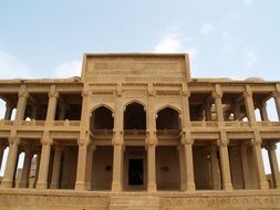 tomb in pakistan