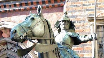 monument to the knight near the town hall
