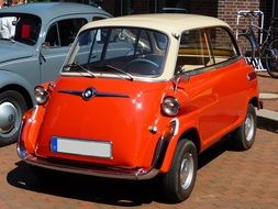 retro bmw isetta 700