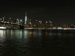 view of the bridge in new york at night