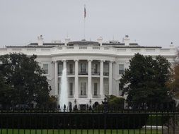 distant view of the white house in america