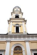 facade of the Russian Orthodox Church in Moscow