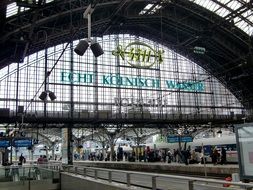 railway station roof construction