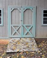 beautiful barn doors