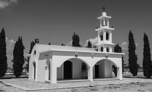 chapel in Avgorou in black and white