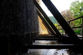 The Architecture Of The Salt Building
