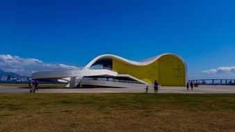 impeccably beautiful Oscar Niemeyer