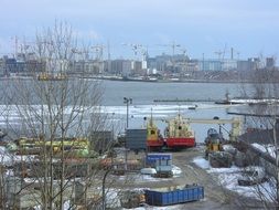Port Ship