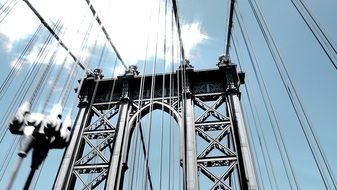 arch on manhattan bridge