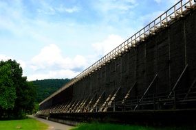 Saline large manmade structures
