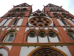 architecture of a house of worship in Limburg