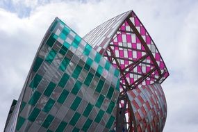 Fondation Louis Vuitton, Building in Paris by Frank Gehry